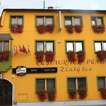 Hotel Zlatý lev Svitavy Exteriér fotografie