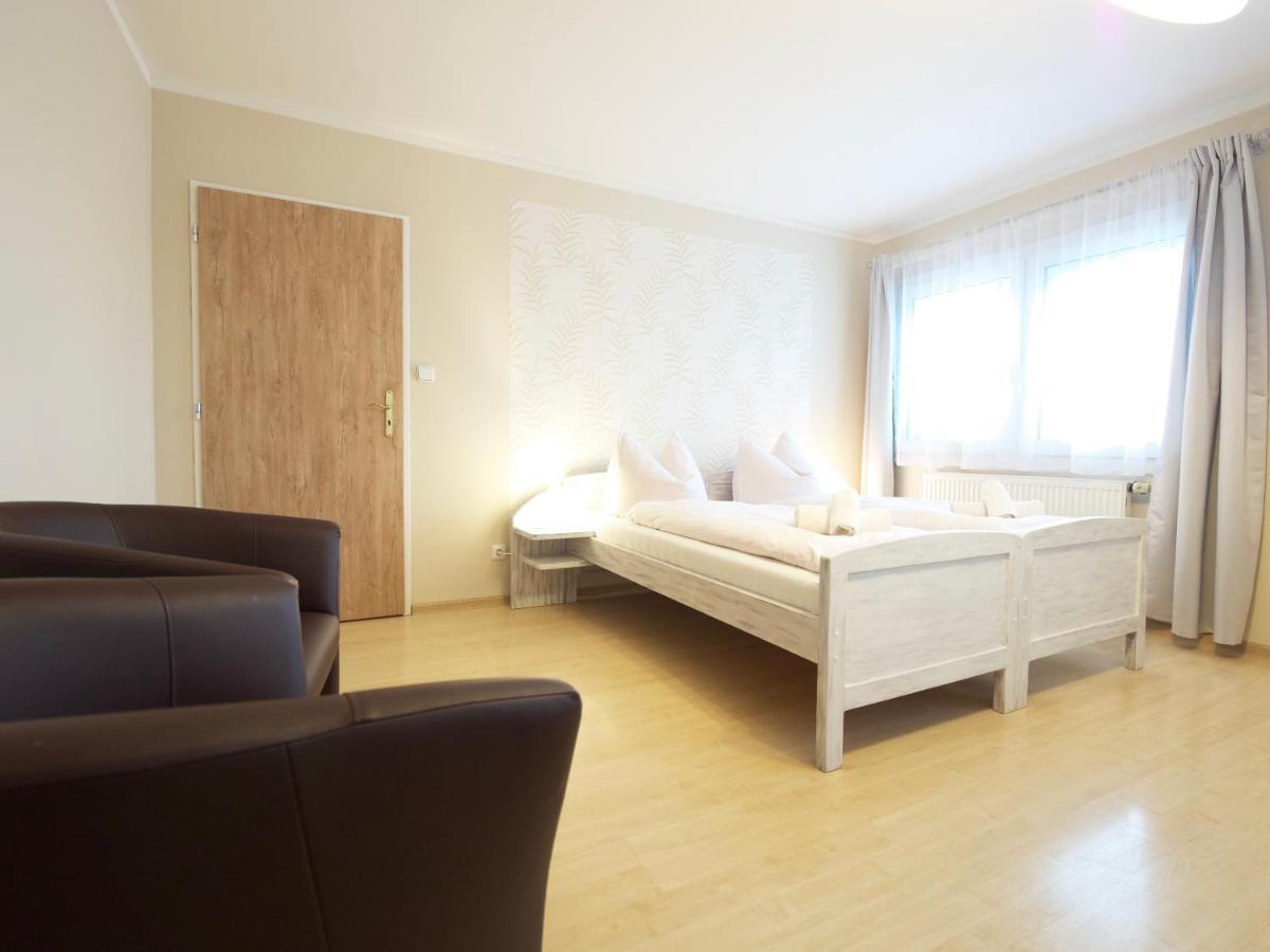Hotel Zlatý lev Svitavy Exteriér fotografie
